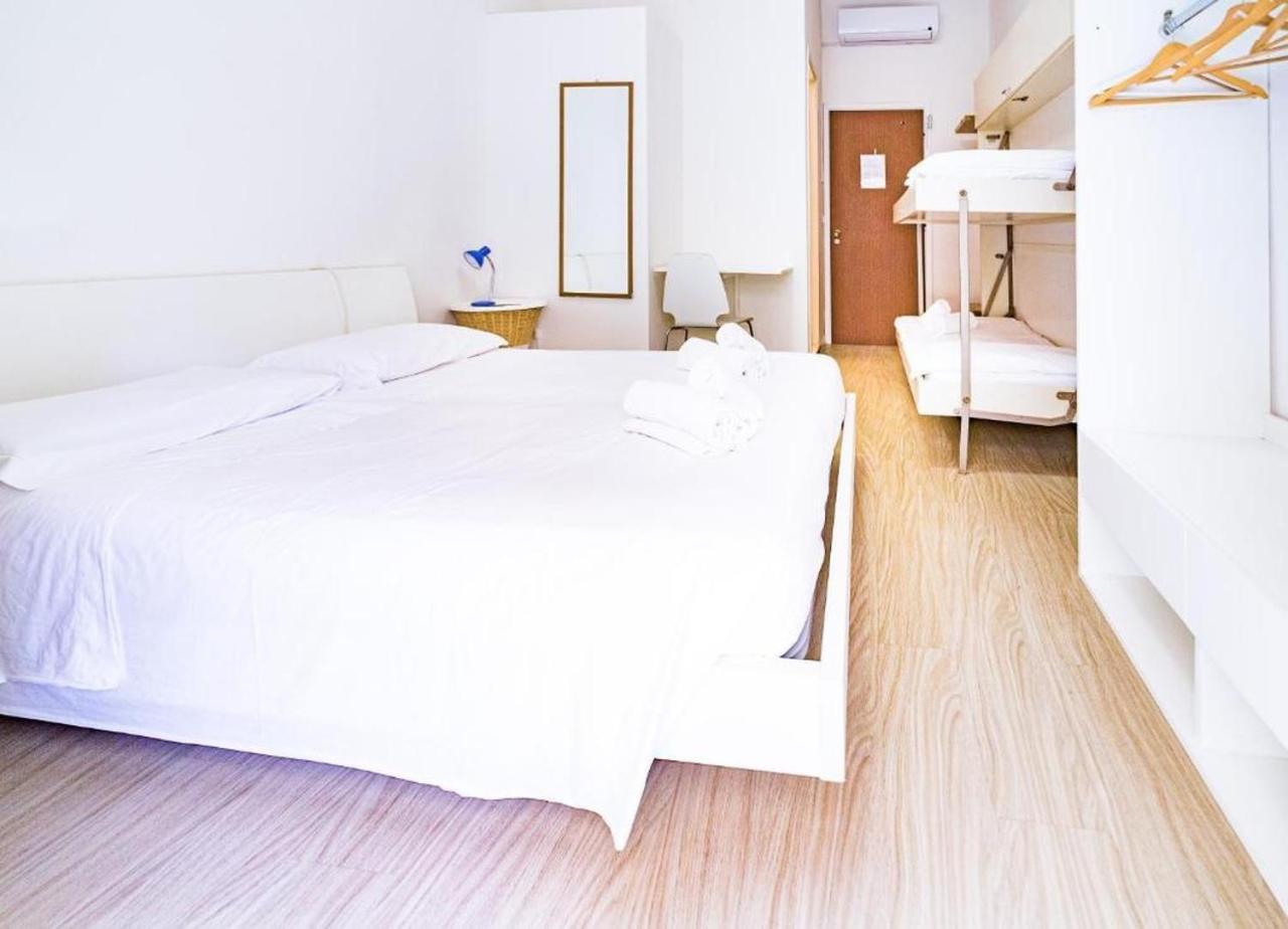Hotel Garni' Serena Caorle Exterior foto